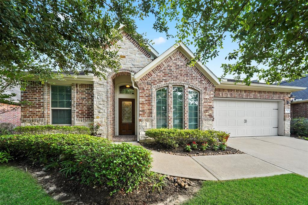 8143 Black Percher Street The Woodlands  - RE/MAX The Woodland & Spring 
